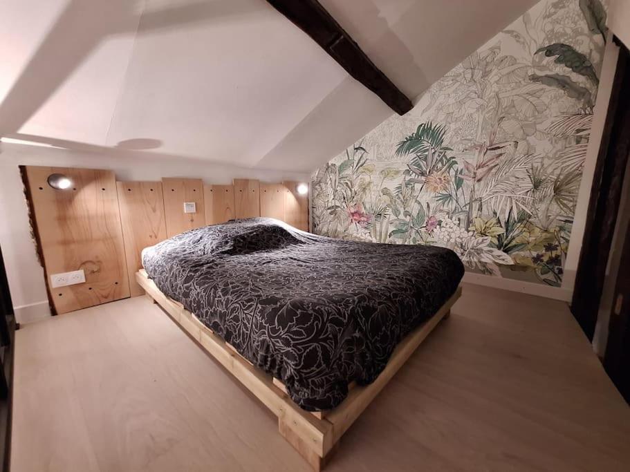 Apartamento Le Perchoir De L'Empereur Orléans Exterior foto